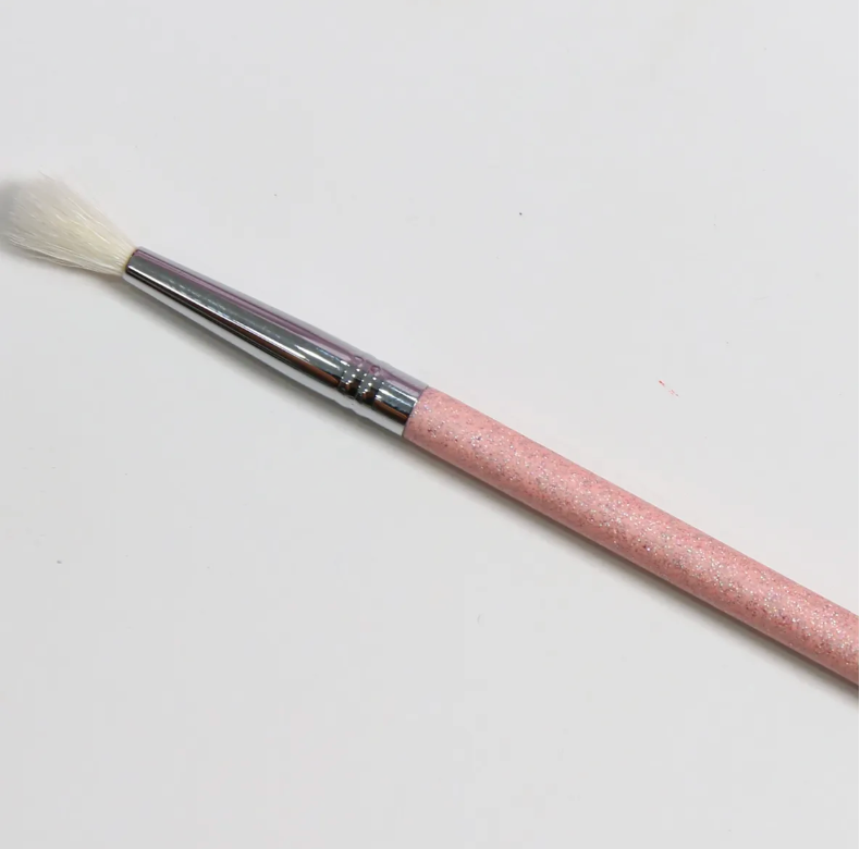 Beca Brush R6 🌷Brocha de Difuminar Pequeña para detalles