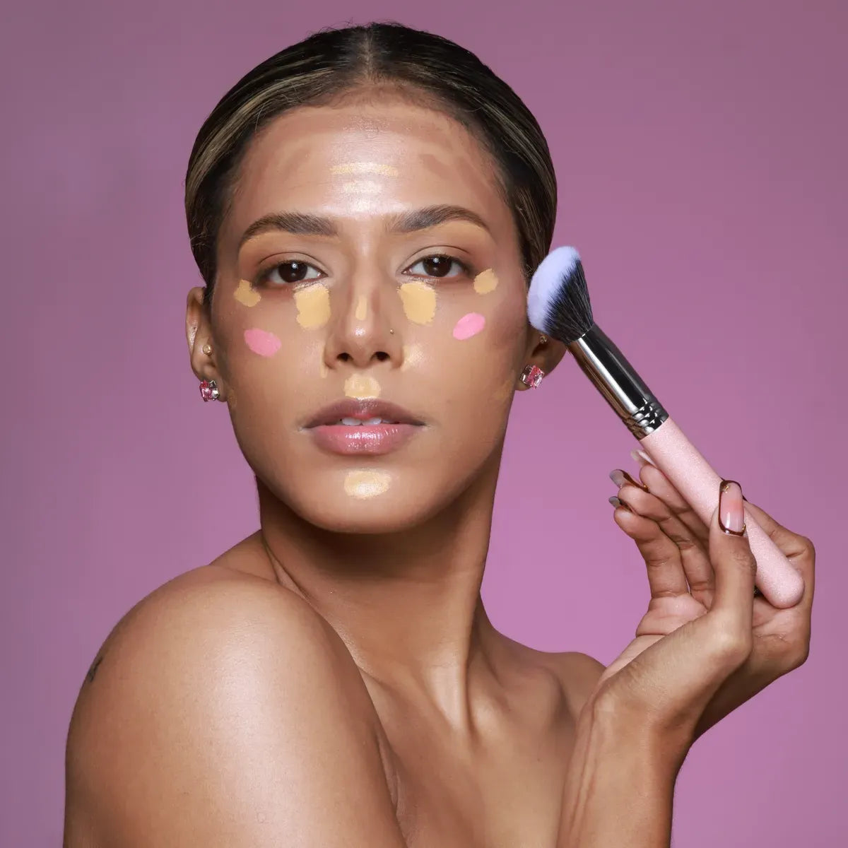 R18🌷Brocha Angular Grande de Contorno