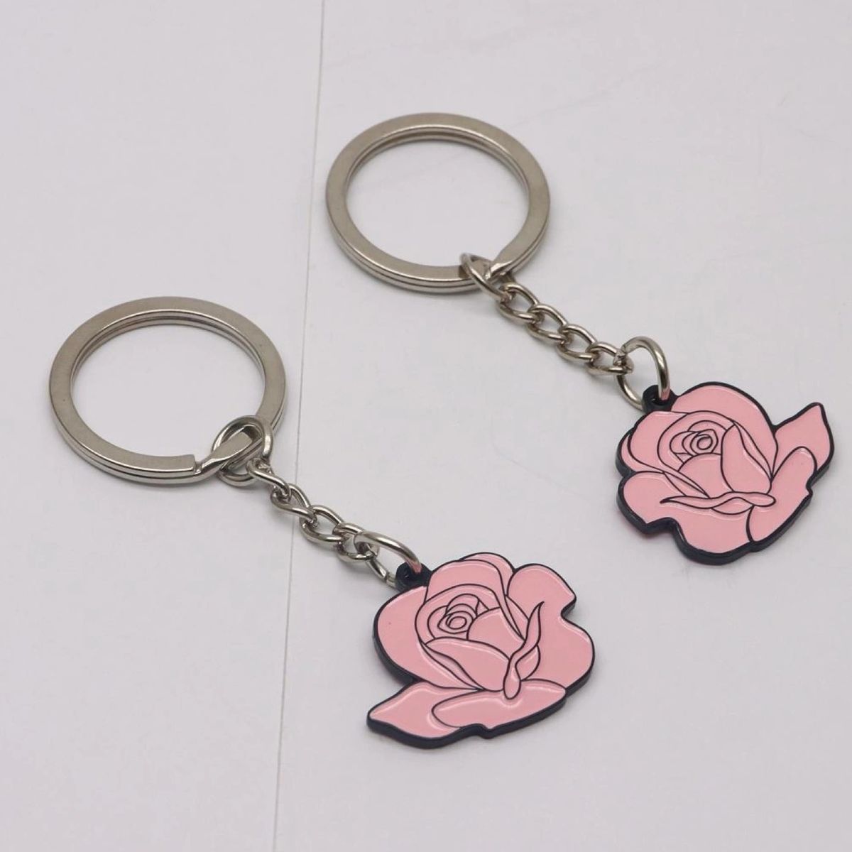 BECA KEYCHAIN⛓🌷